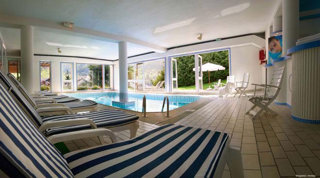 Hotel Alpen Roc La Clusaz Instalações foto